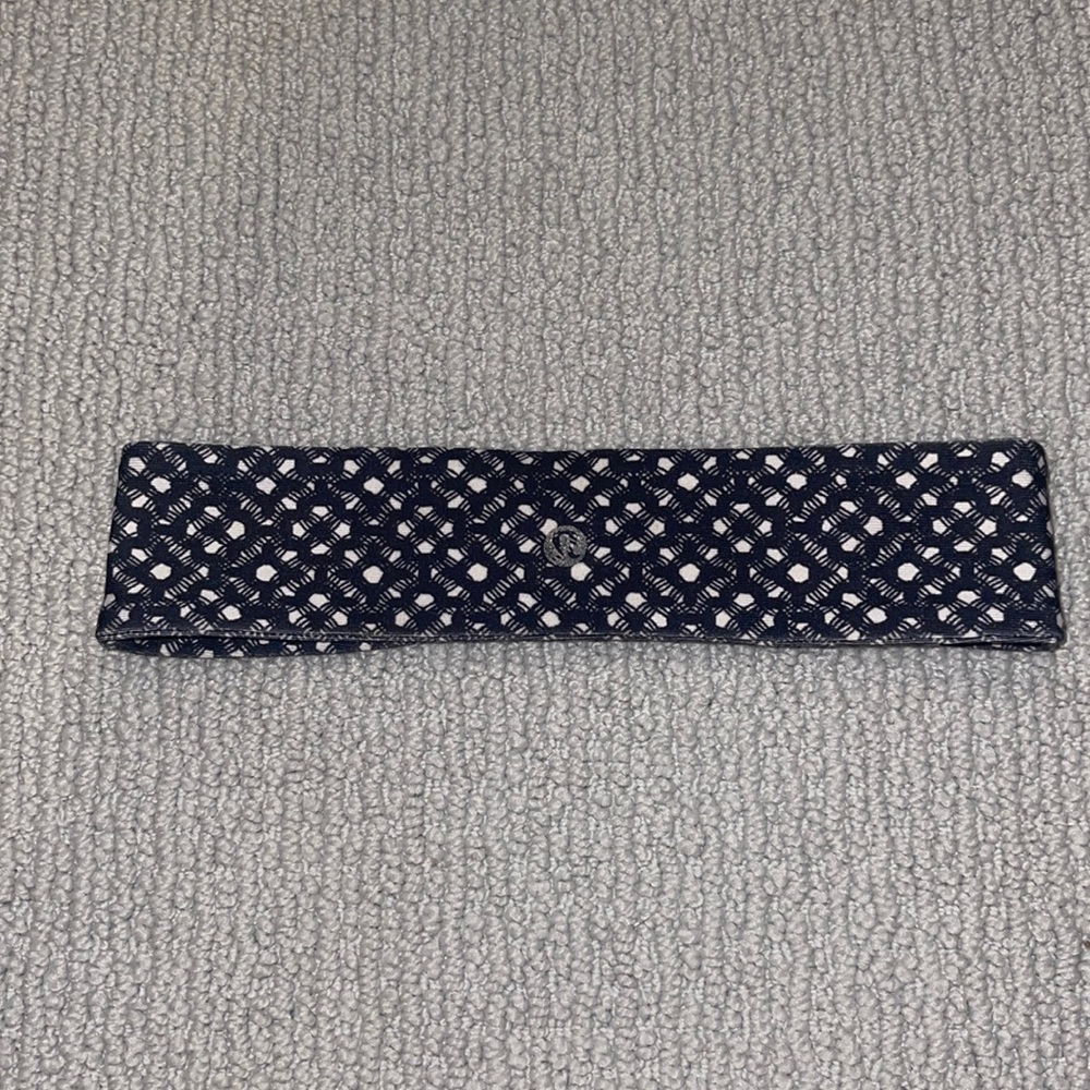 Lululemon Black & White Headband